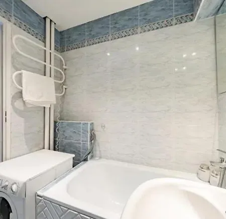 Navigator Apartment *